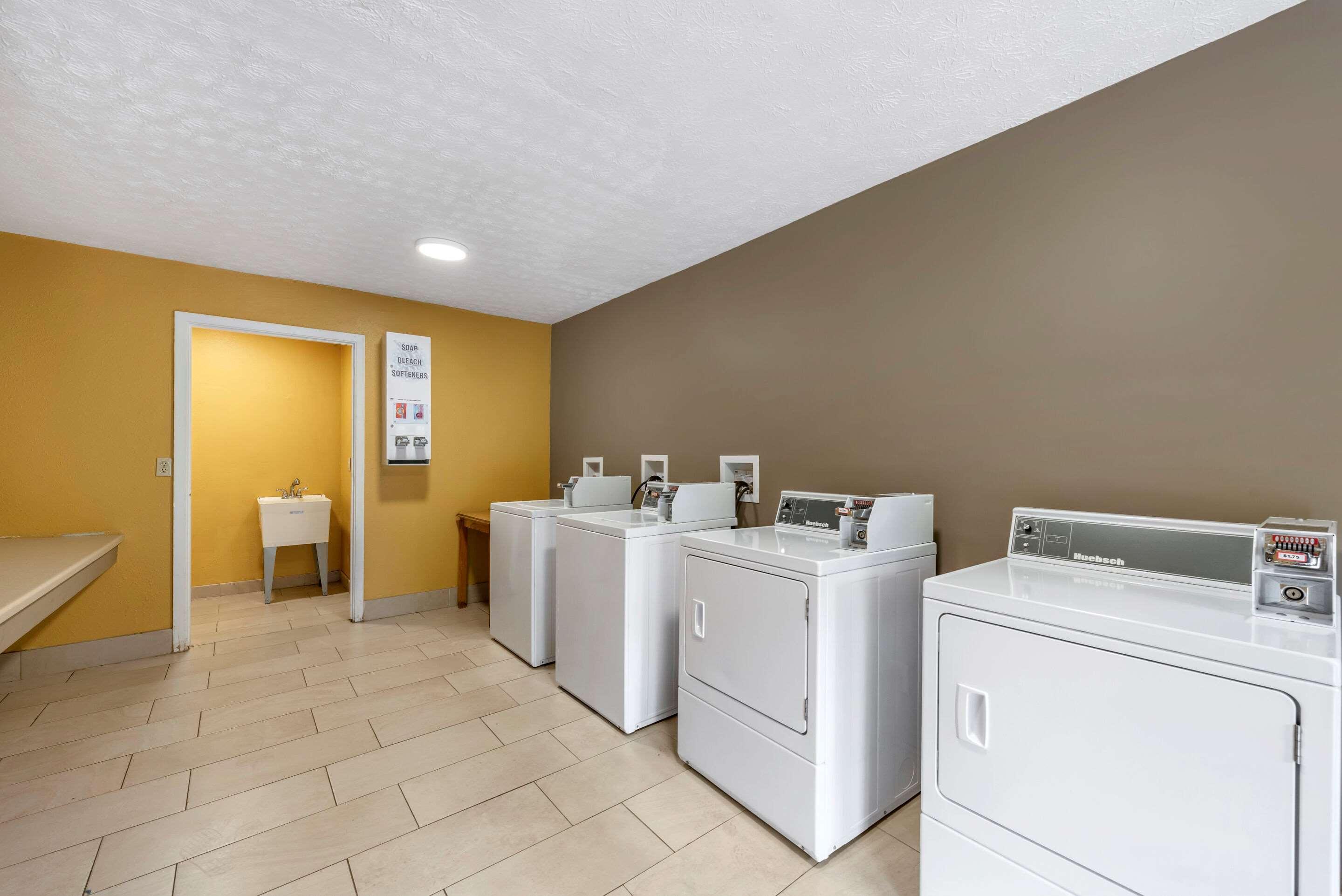 Econo Lodge Erlanger - Cincinnati Airport Kültér fotó